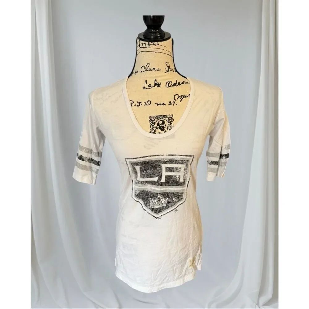 The Original Retro Brand Women's Large White LA Kings Hockey T-Shirt Top